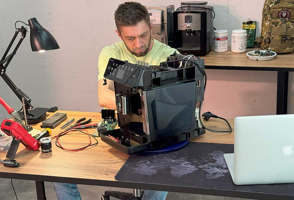 Мастер TopCoff - качественный ремонт